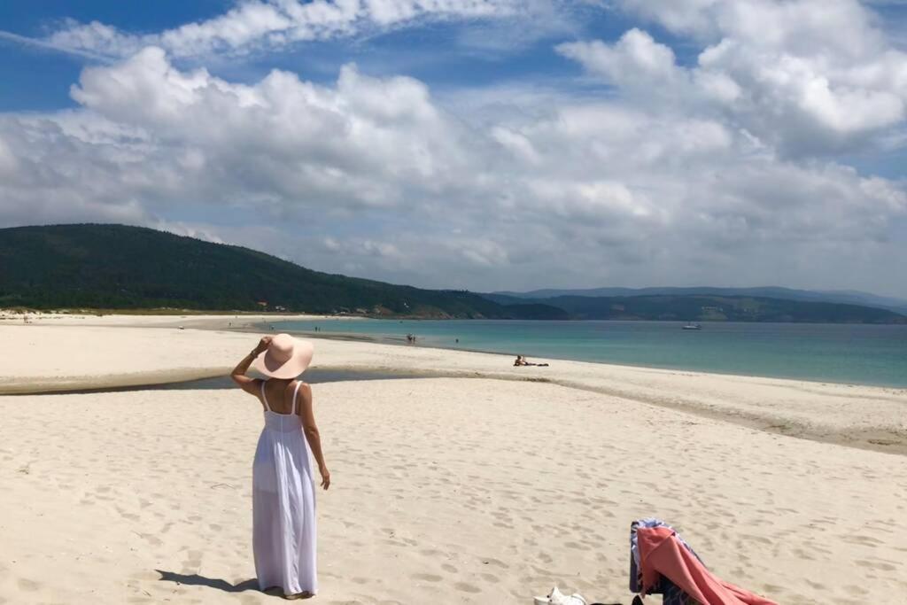 Appartamento Junto Camino De Santiago,1ª Linea De Playa Finisterre Esterno foto